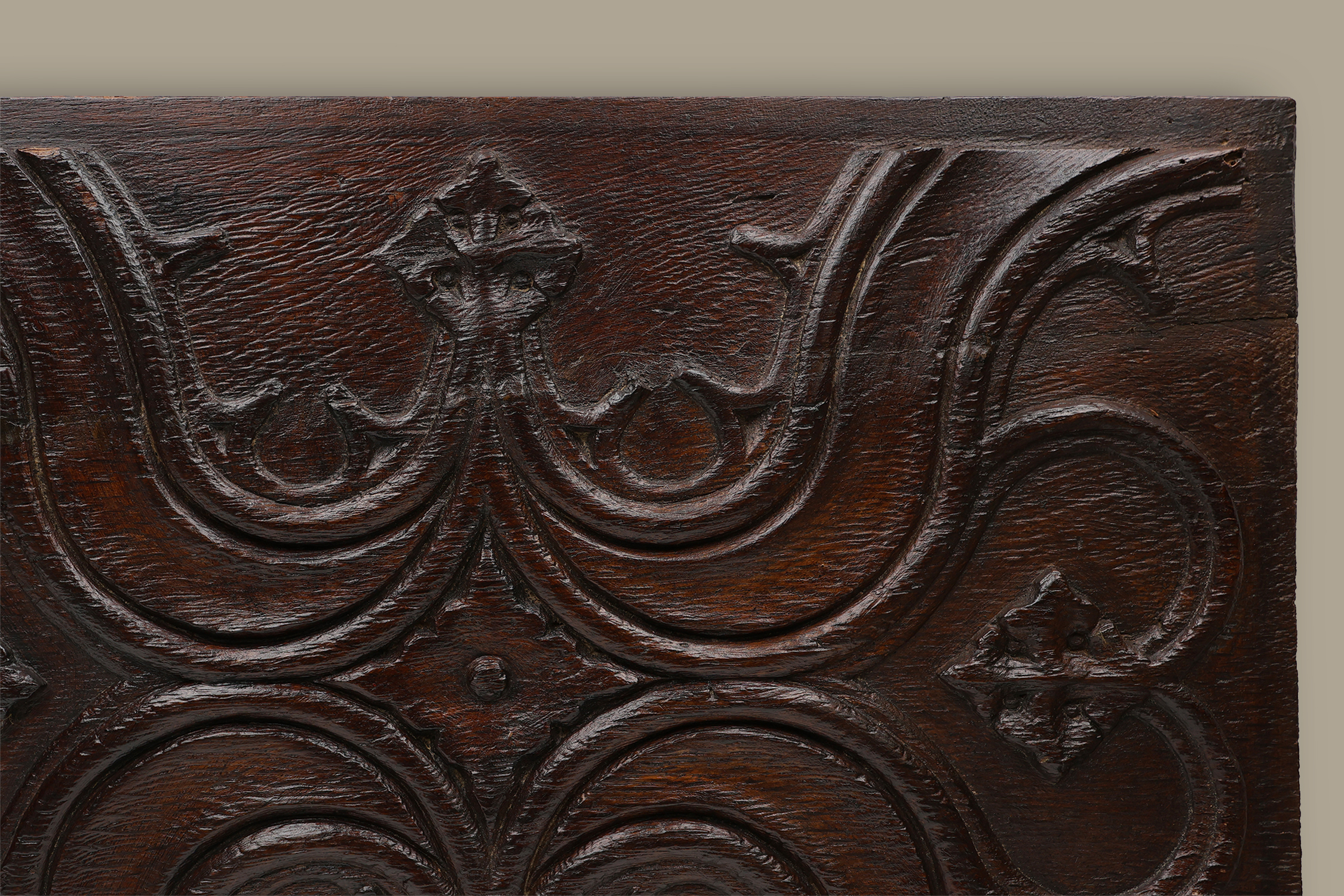 16th Century Hand-Crafted Gothic Panel in Oak, Belgiumthumbnail